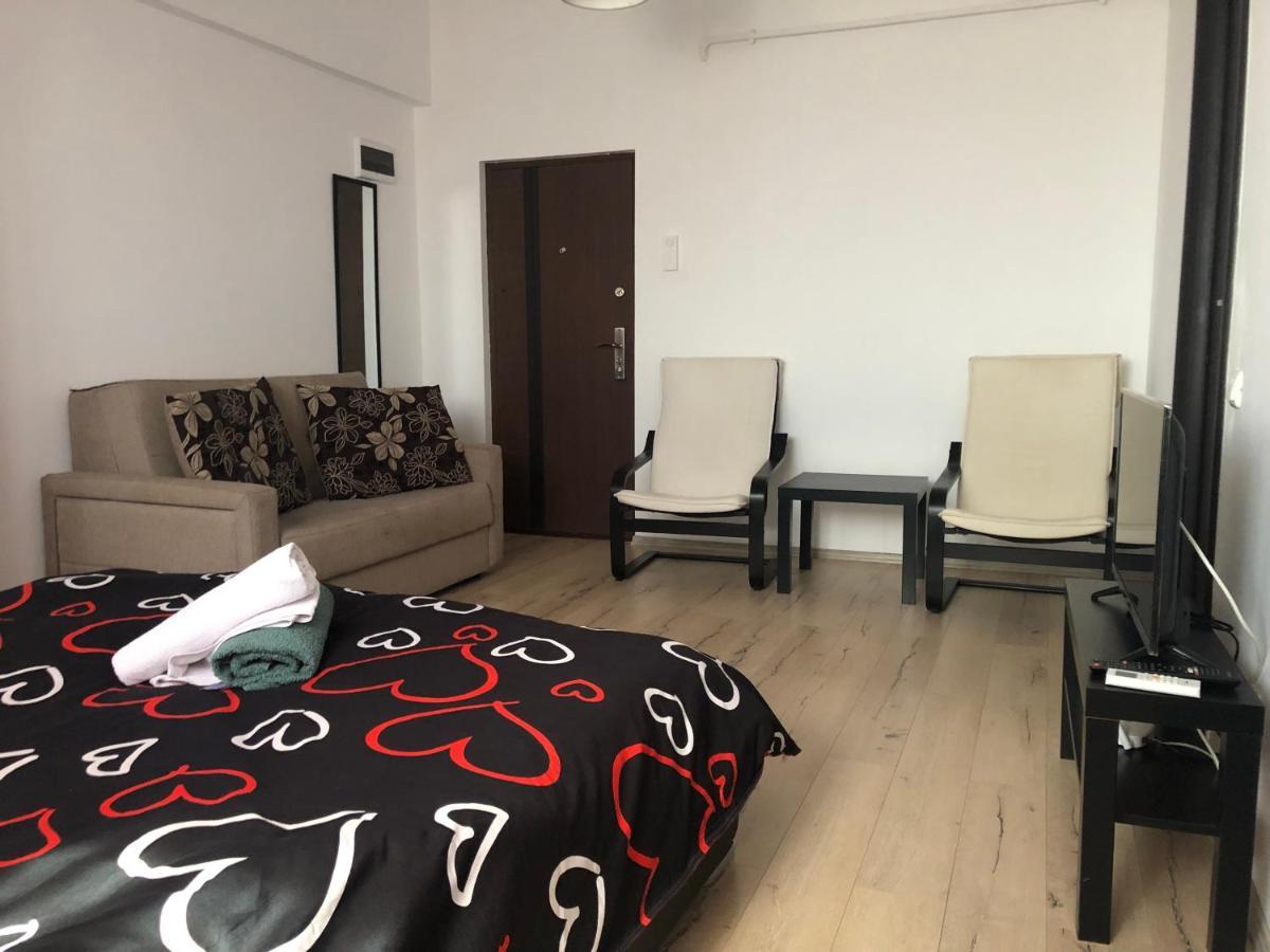 Anca House Apartment Bukares Bagian luar foto